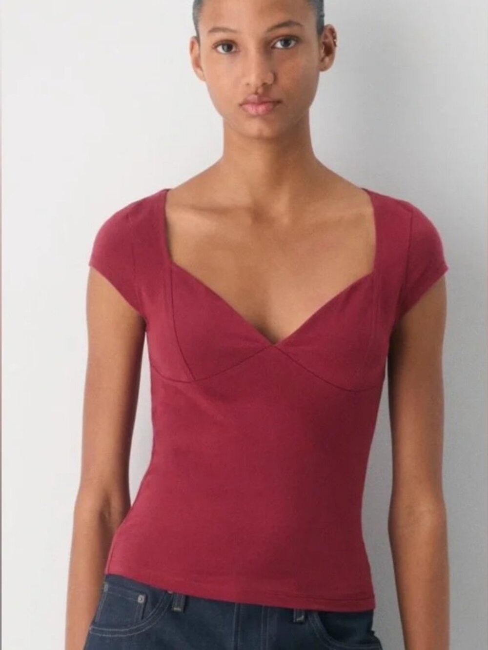 Aritzia Homestretch Smooth Sweetheart T-Shirt M NWT